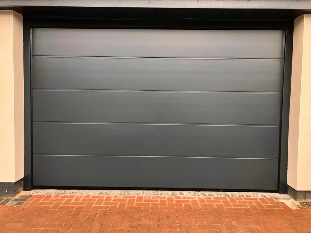 Automatic sliding gates, motorized gates, and remote gates with gate automation in Chennai. We provide expert gate services, including repairs, motorization, and custom gate manufacturing for steel gates, folding gates, cantilever gates, telescopic gates, grill gates, swing gates, and modern gates.