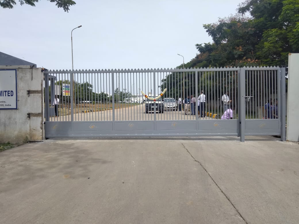 Sliding gates, motorized gates, automatic gates, and remote-controlled gates with gate automation in Chennai. We provide expert services in gate repairs, motorization, and custom gate manufacturing, including steel gates, folding gates, cantilever gates, telescopic gates, grill gates, swing gates, and automatic sliding gates.