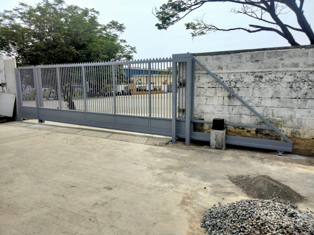 Automatic sliding gates, motorized gates, and remote gates with gate automation in Chennai. We provide gate repairs, motorization, and custom gate manufacturing services for residential and commercial properties, including steel gates, folding gates, cantilever gates, telescopic gates, grill gates, swing gates, and modern gates.